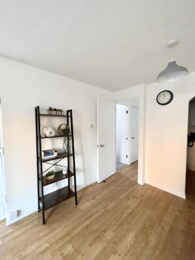 Luxury 2 Bed Apartment Stansted Airport Bishops Stortford Bishop's Stortford Luaran gambar